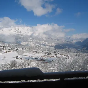 les-aravis.hotels-rhonealpes.com/